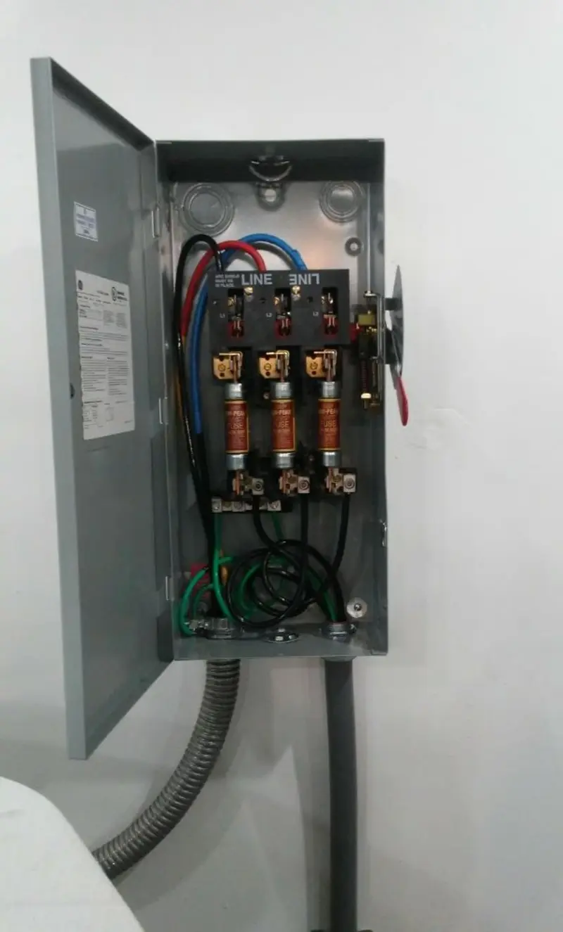 Three-phase disconnect switch installed for Electrical Wiring & Rewiring in Menallen